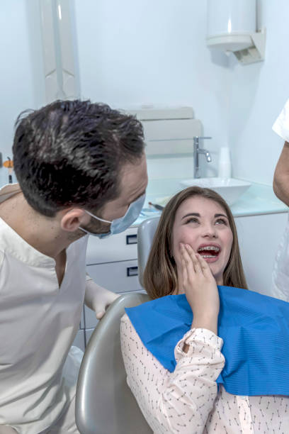 Best Chipped Tooth Repair Near Me  in Palestine, TX